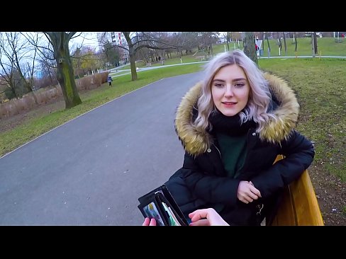 ❤️ Slikt het hete sperma van een vreemde voor geld - blowjob in het park door Eva Elfie ❤️ Porno fb at us ❌❤